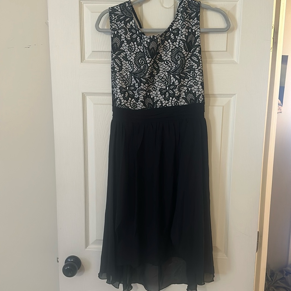 Girls plus dress, size 20 1/2, black and white